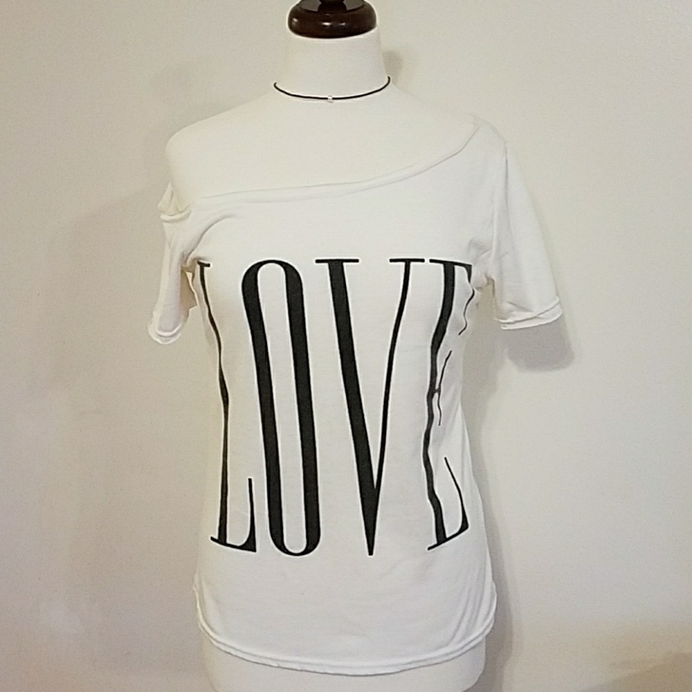 White & Black Off Shoulder Grachic LOVE Tee